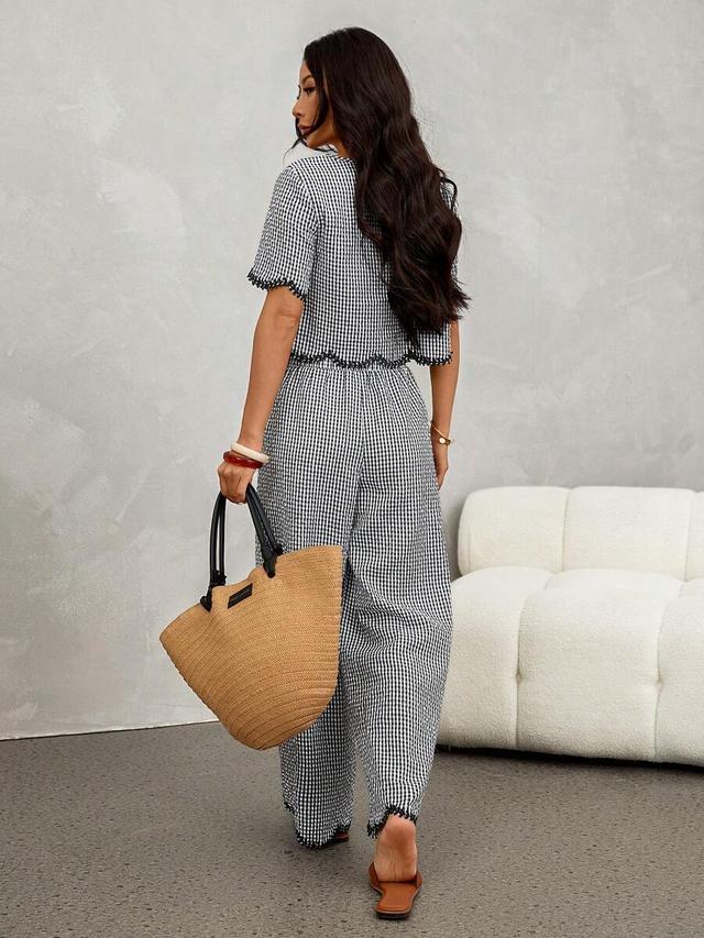black and white plaid short sleeve top and trousers