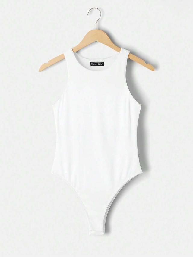 white sleeveless round neck knit bodysuit set