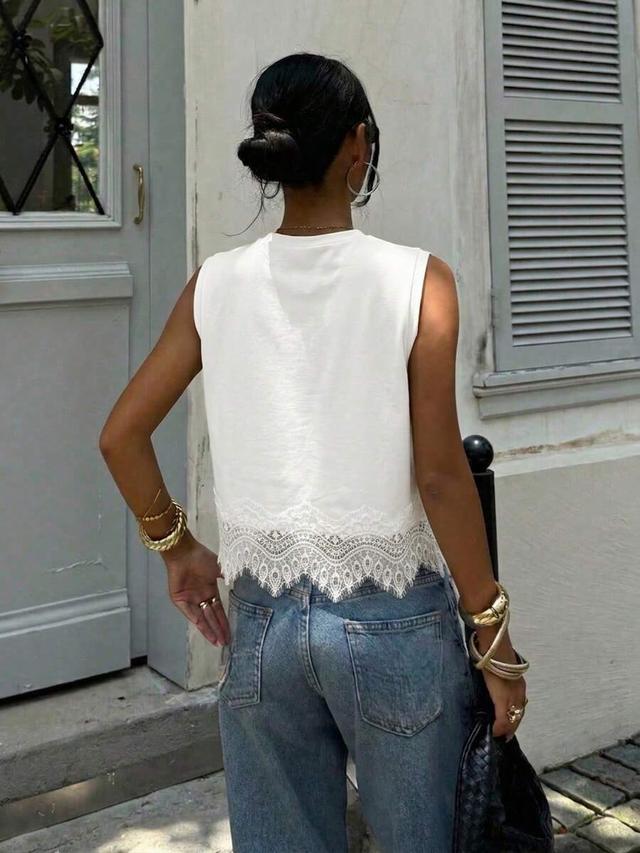 white sleeveless tank top with contrast lace hem