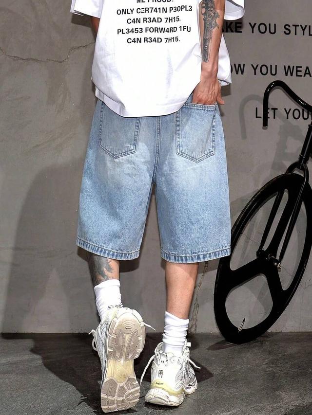 light wash denim straight leg casual shorts