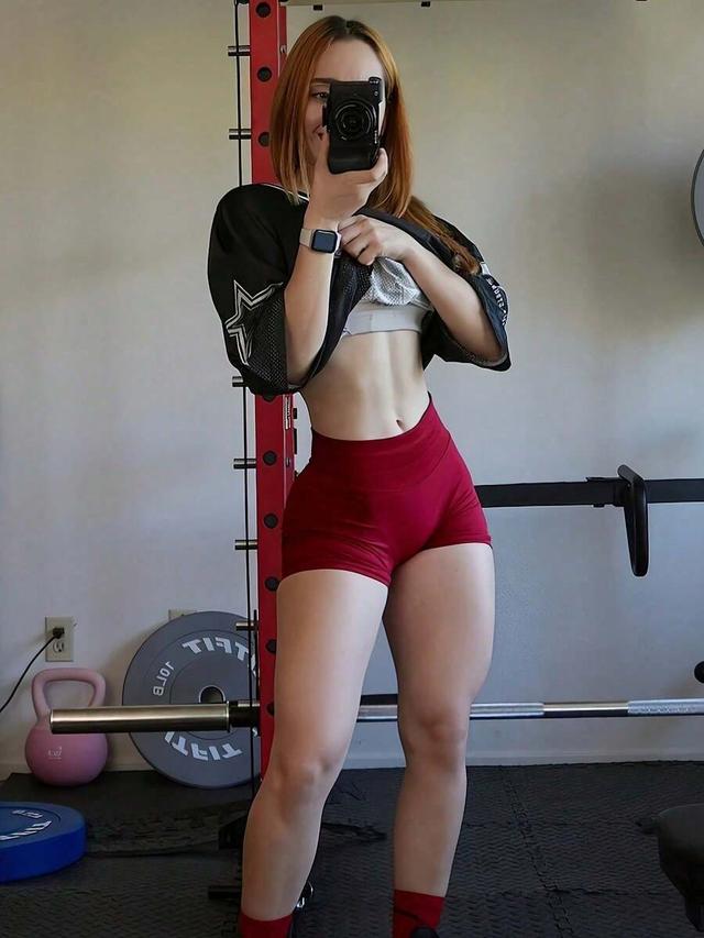red high waist seamless butt-lifting yoga shorts