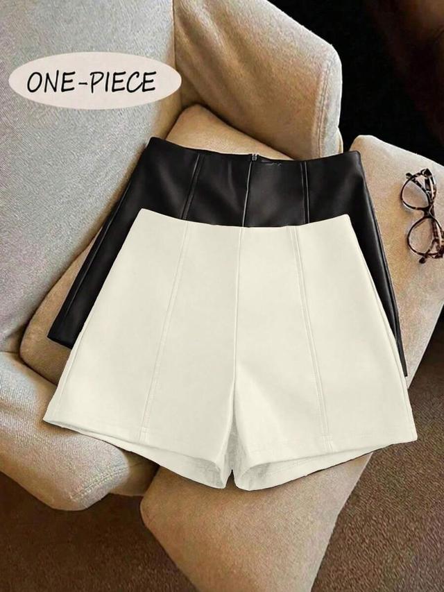 black pu leather cinched waist shorts