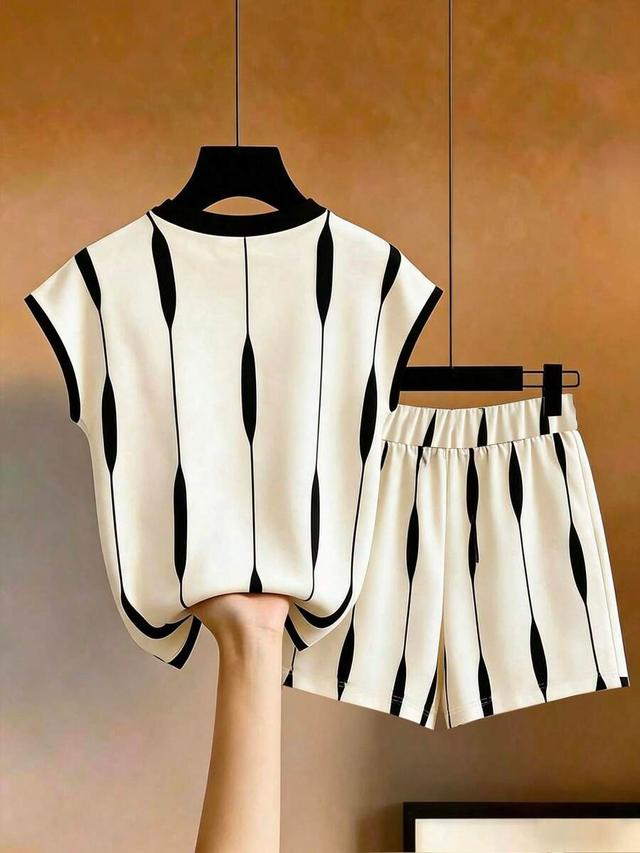 round neck colorblock striped casual top