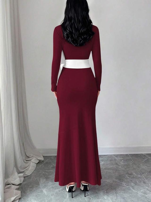 fitted knit cinched waist contrast color tie waist dress