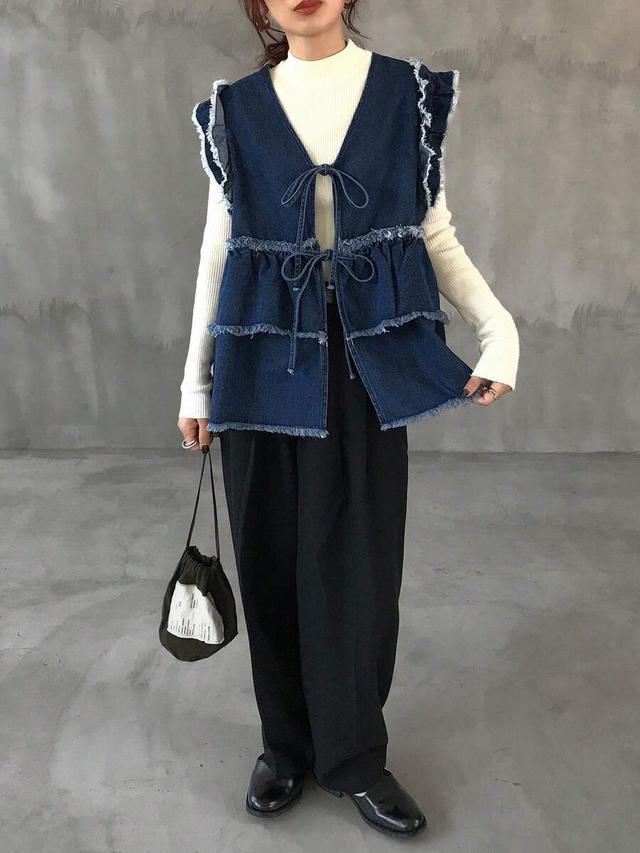 denim sleeveless ruffle hem tie front jacket