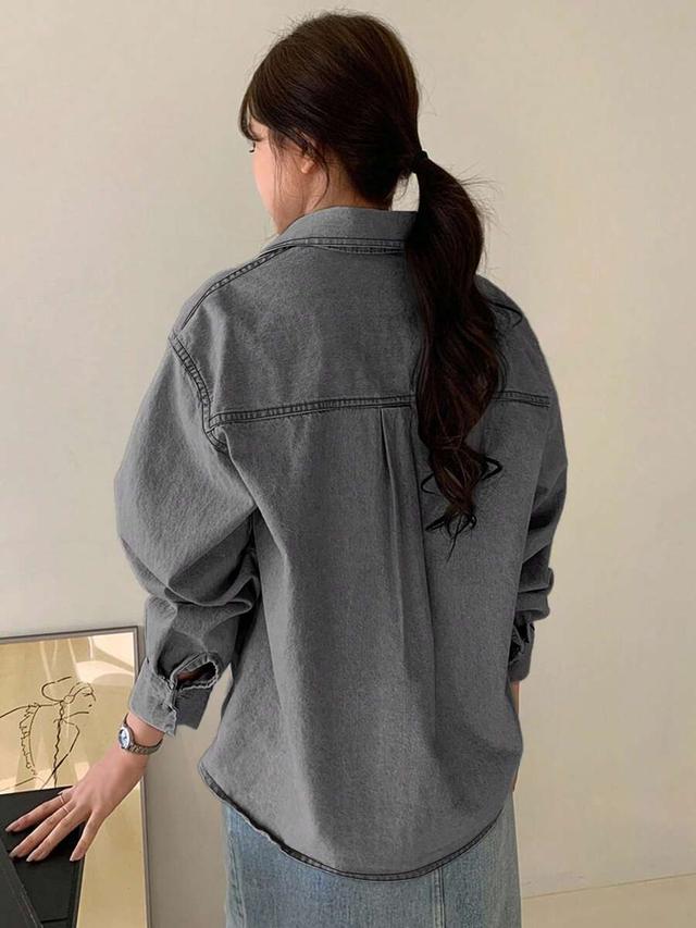 dazy light wash denim shirt with turndown collar