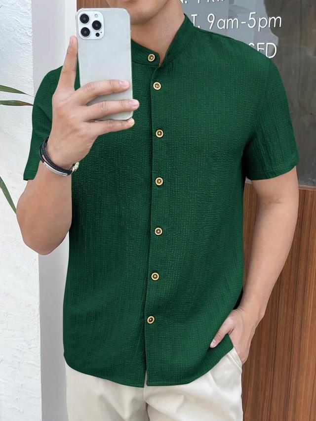 solid green textured mandarin collar short sleeve shirt