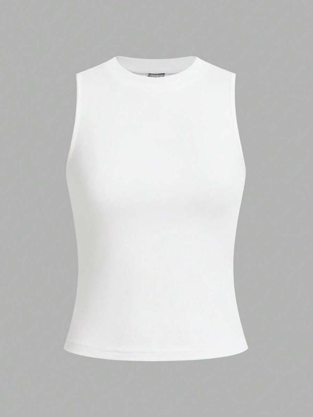 white round neck slim fit camisole top
