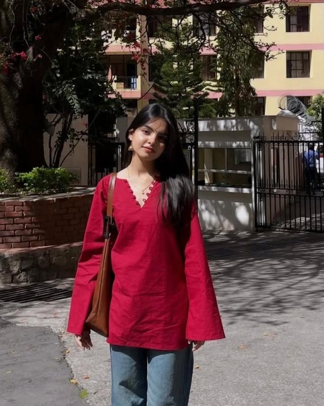 red cotton long sleeve v-neck tunic