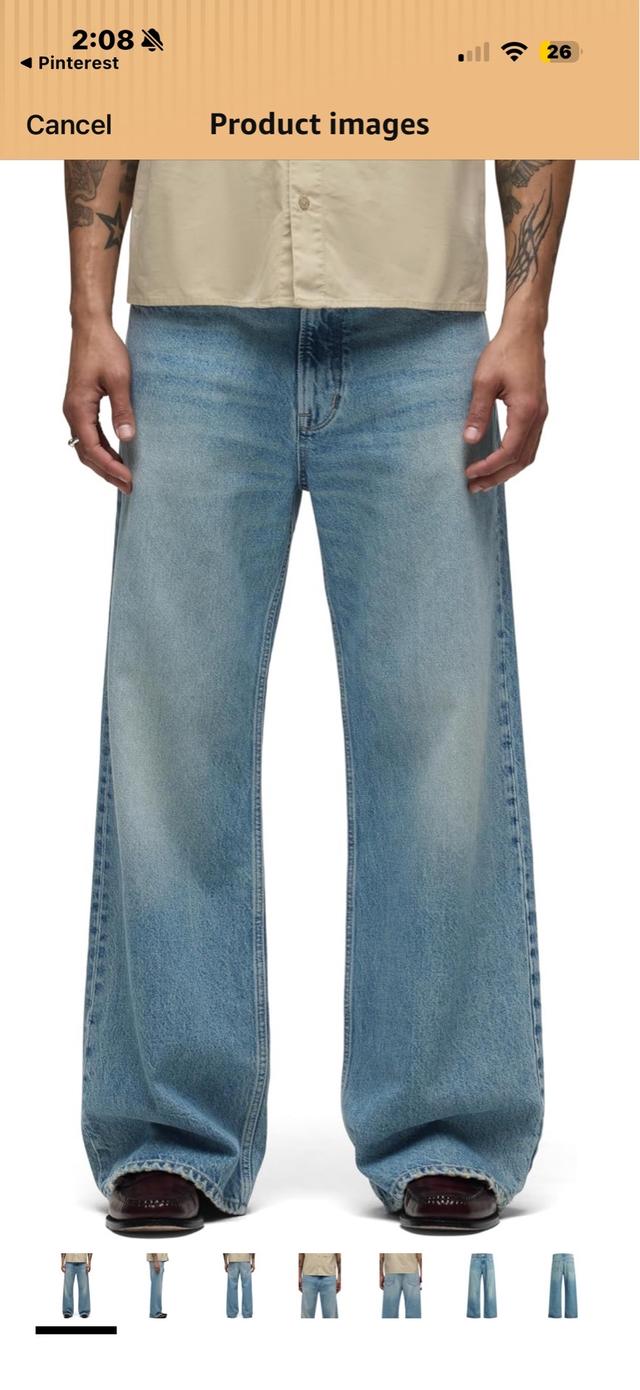 light wash relaxed fit denim jeans