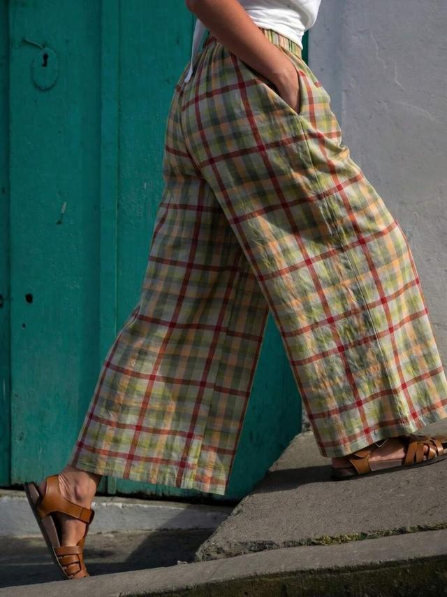 women's plaid wide leg woven trousers