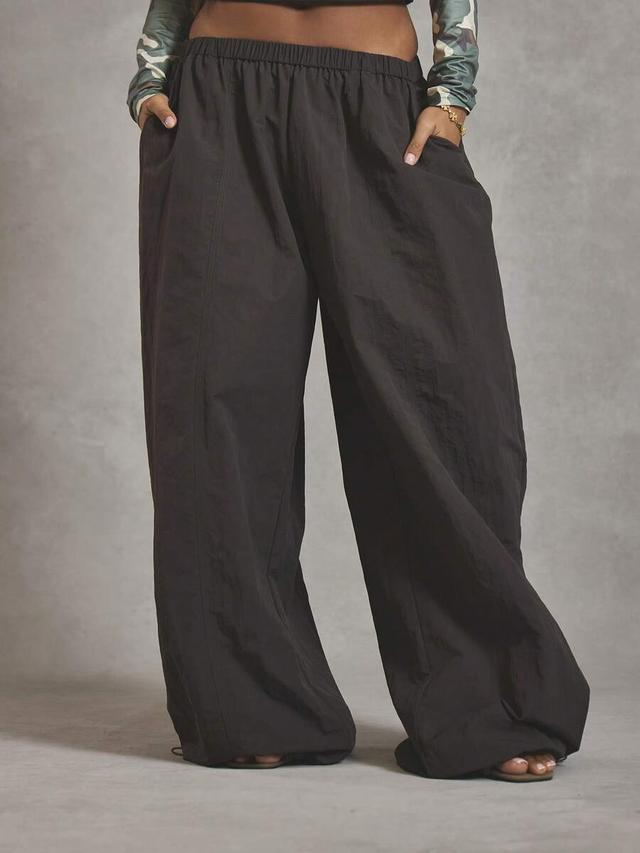 musera elasticated waist nylon parachute trousers