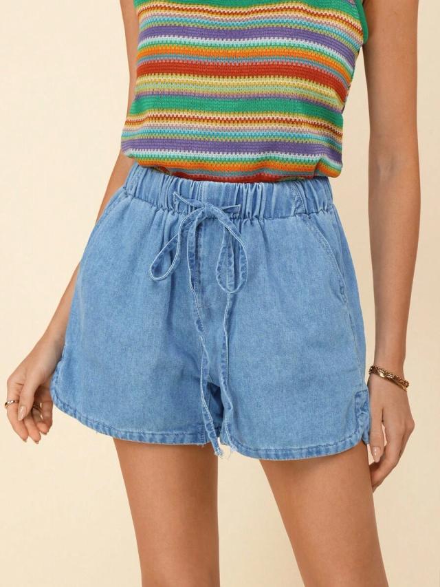 coeurva drawstring waist slant pocket denim shorts