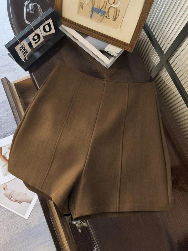 brown high waist minimalist tailored shorts