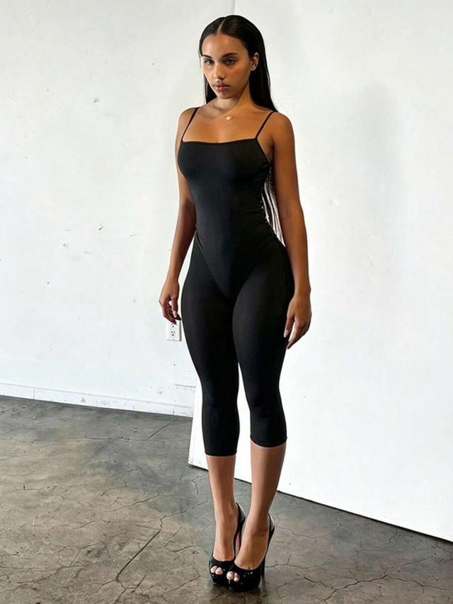 thin strap square neck stretch capri length bodysuit