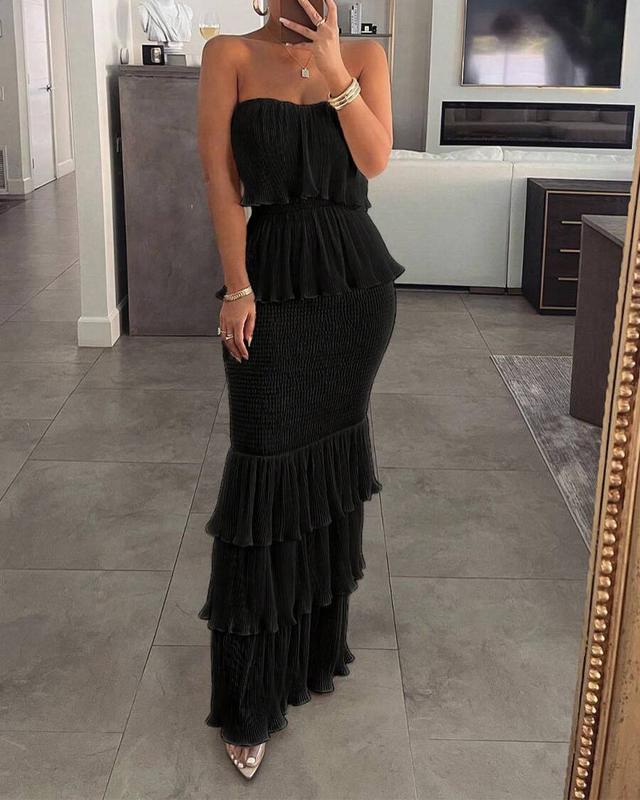 black strapless pleated tiered maxi dress