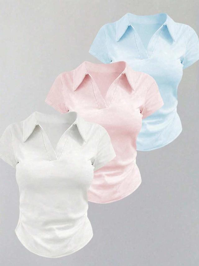 white three solid color short sleeve polo neck t-shirt