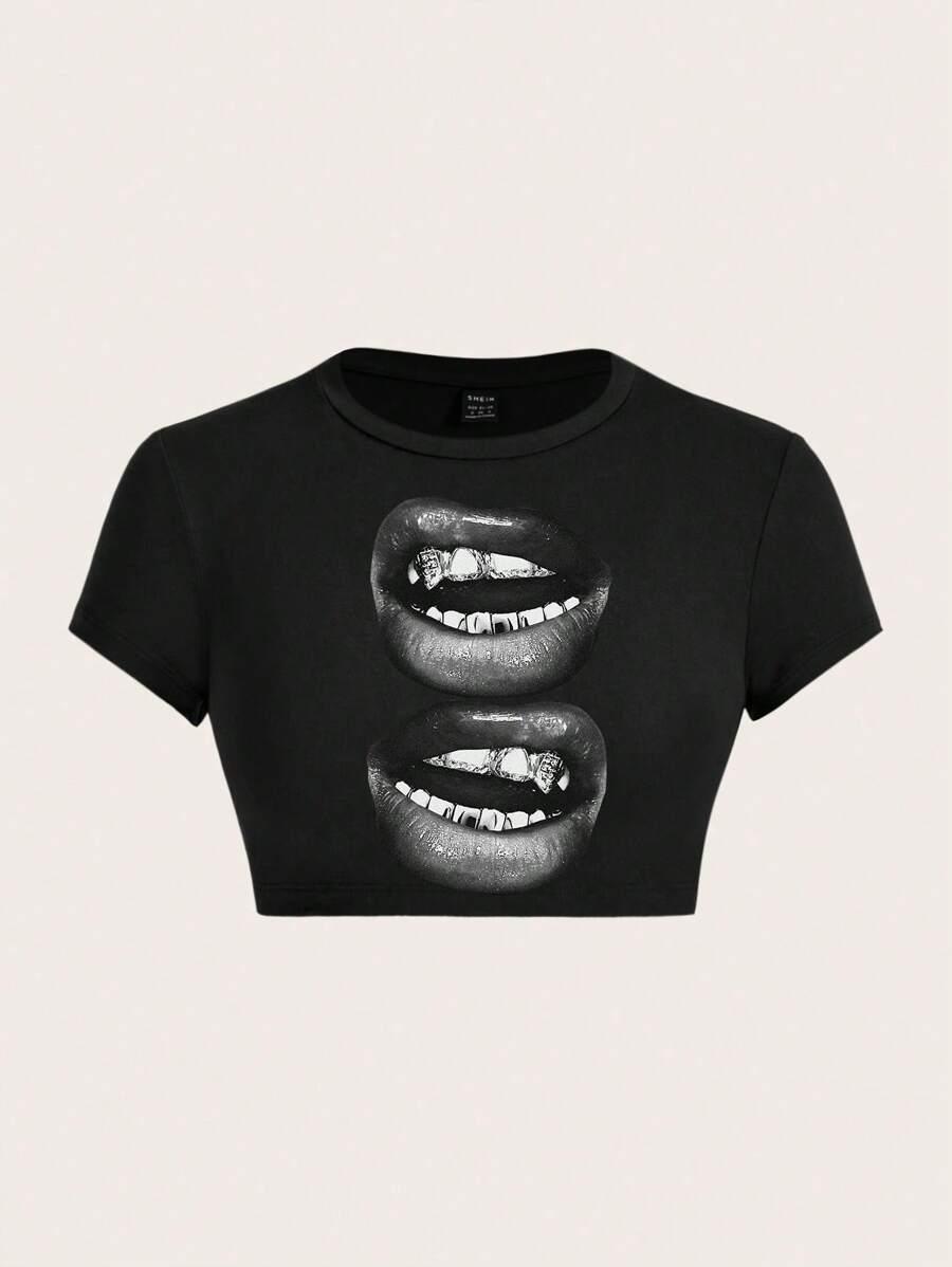 black crew neck short sleeve lip print crop top