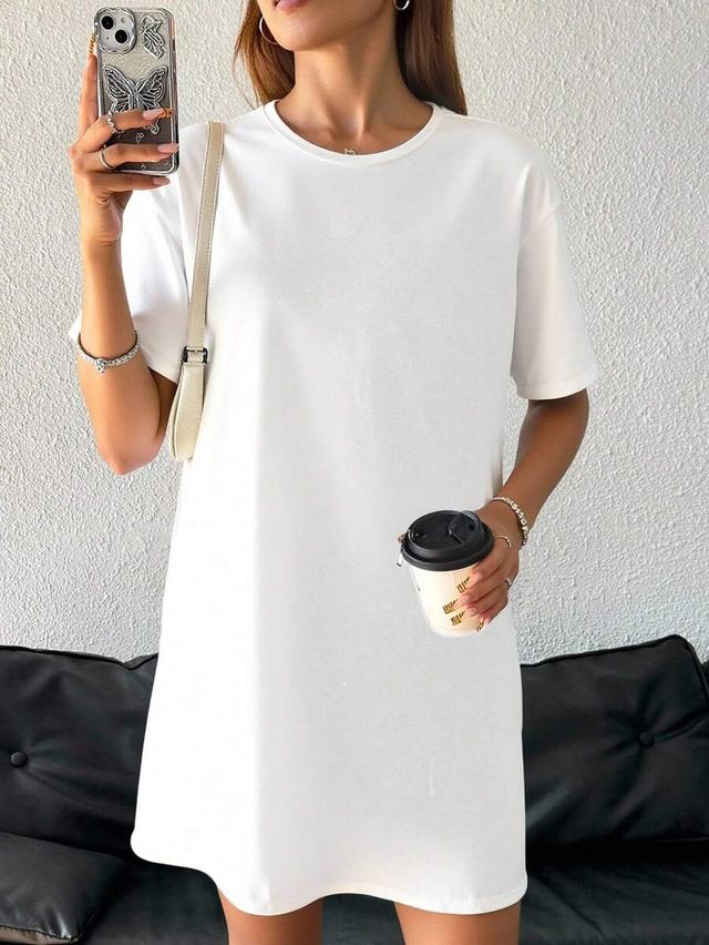 oversized casual white short sleeve t-shirt dress