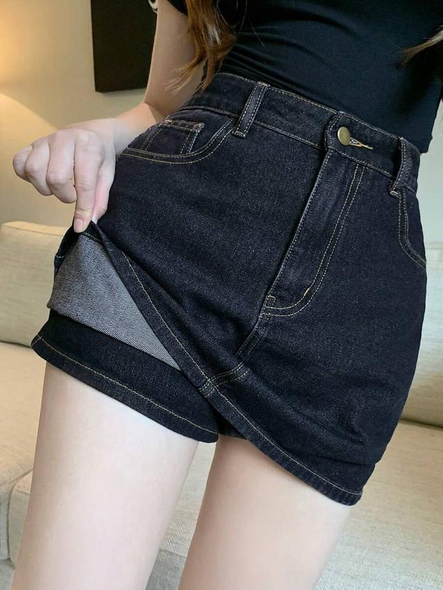 dazy dark wash denim skort with raw hem