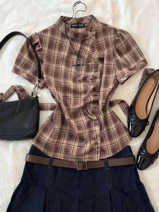 brown plaid short sleeve tie-up blouse