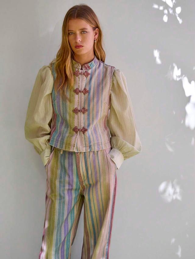 striped mandarin collar blouse with puff sleeves