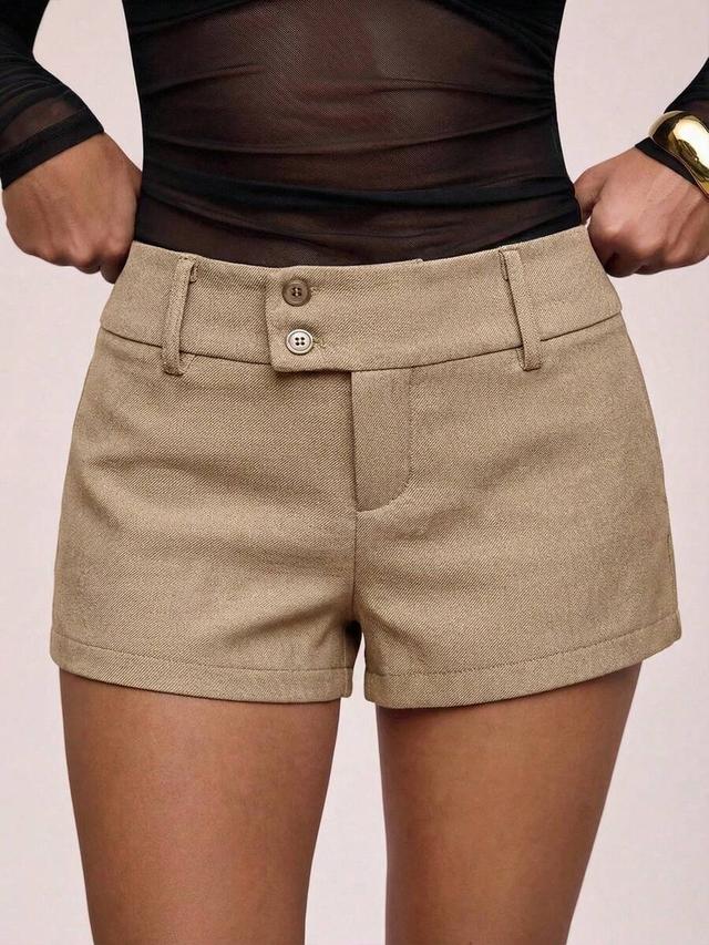 solid color minimalist low-waist casual shorts