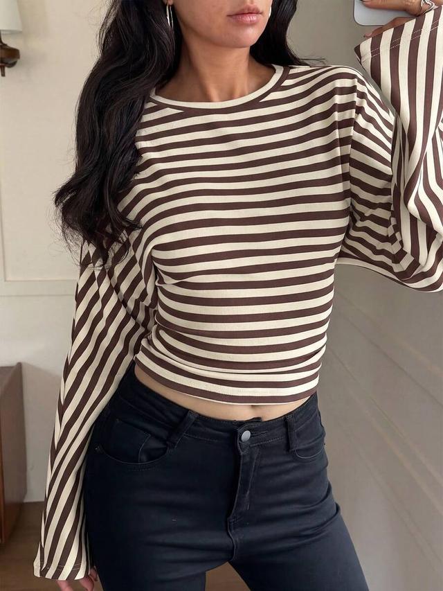 minimalist elegant brown contrast striped fitted long sleeve blouse