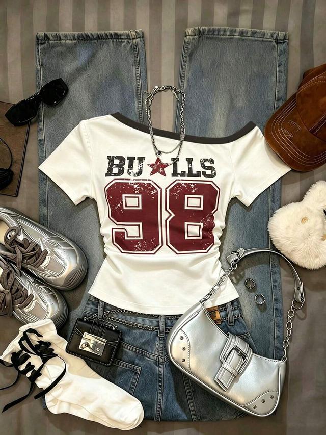 asymmetric neckline pleated slim fit graphic t-shirt