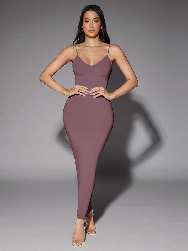 silquee solid backless bodycon dress