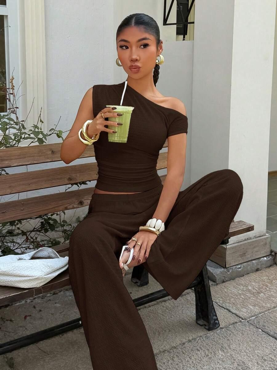 dark brown textured wide leg casual trousers
