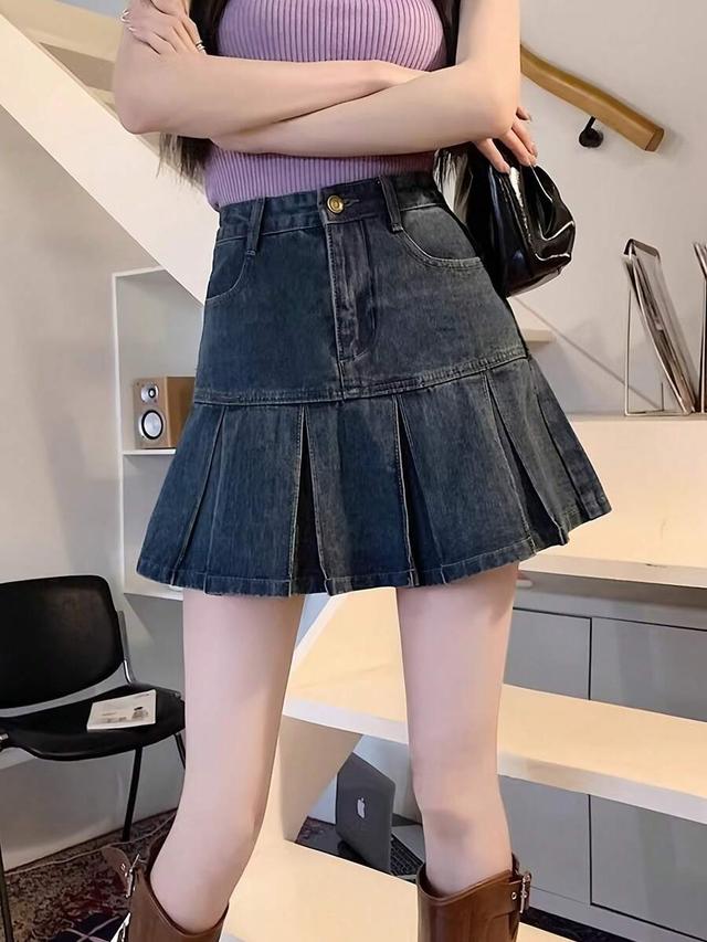 women's dark wash denim pleated mini skirt