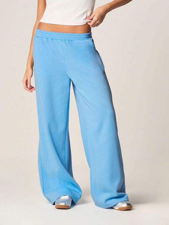 relaxed wide leg star applique jogger sweatpants