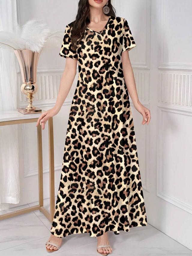 leopard print v-neck short sleeve knit casual dress