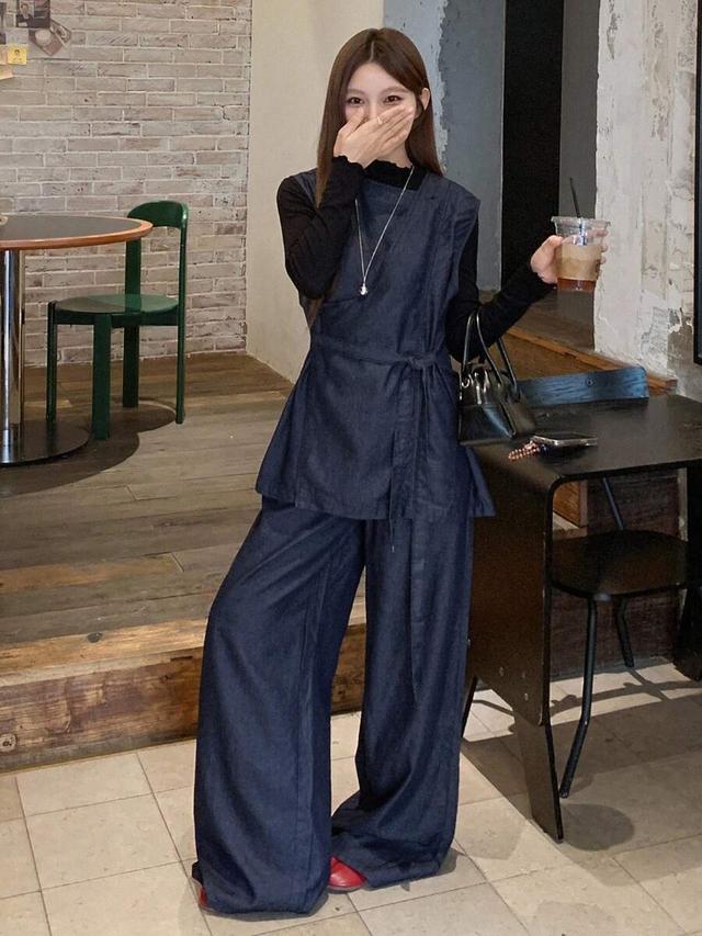 japanese style sleeveless wrap shirt and loose jeans set