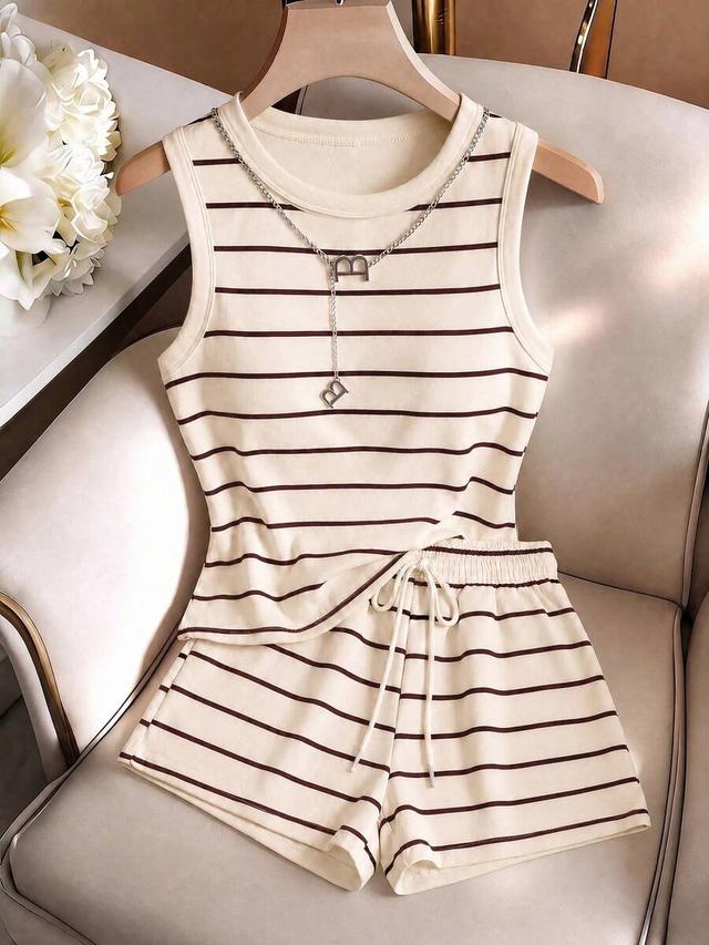 striped contrast color tank top and drawstring waist shorts