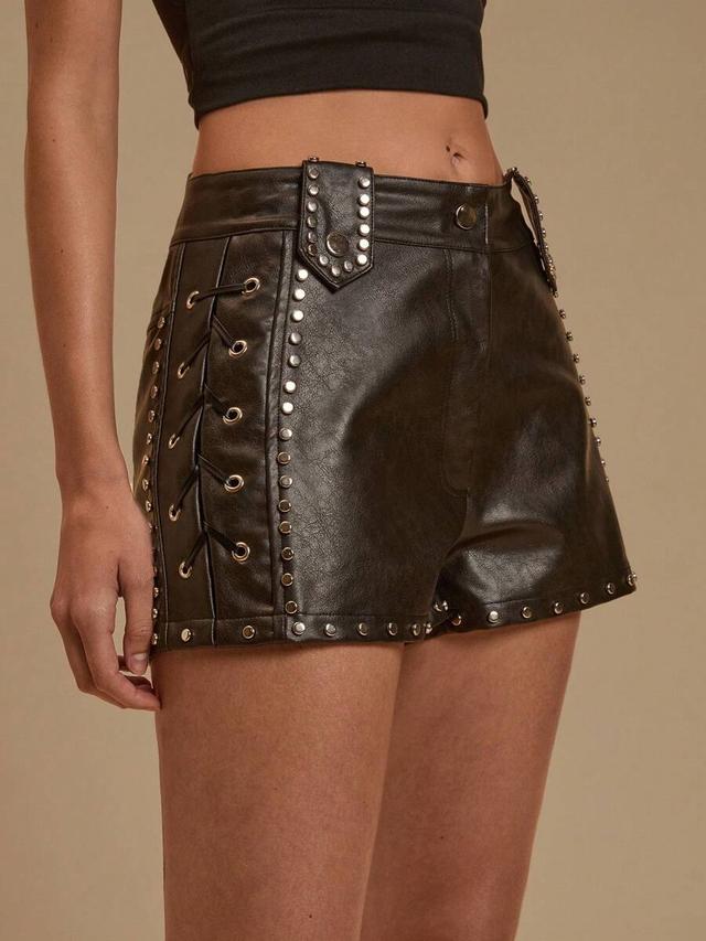 brown pu leather woven rivet decor casual shorts