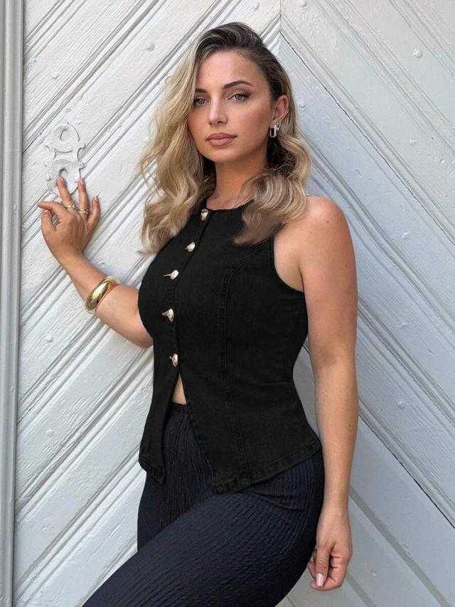 black sleeveless denim button-down fitted top