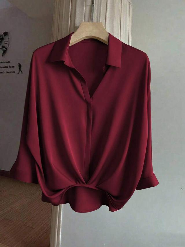 burgundy 3/4 sleeve pleated hem blouse