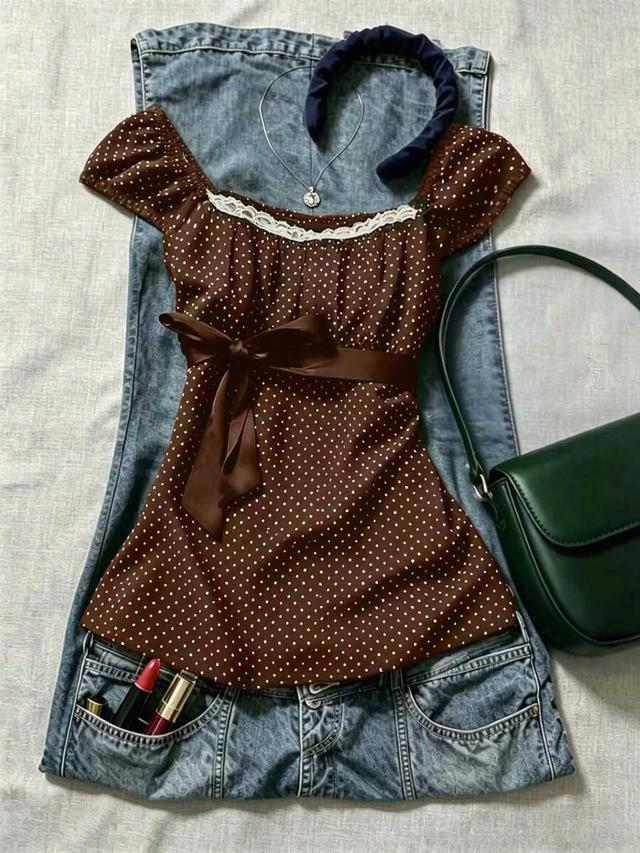 navy blue polka dot square neck puff sleeve blouse