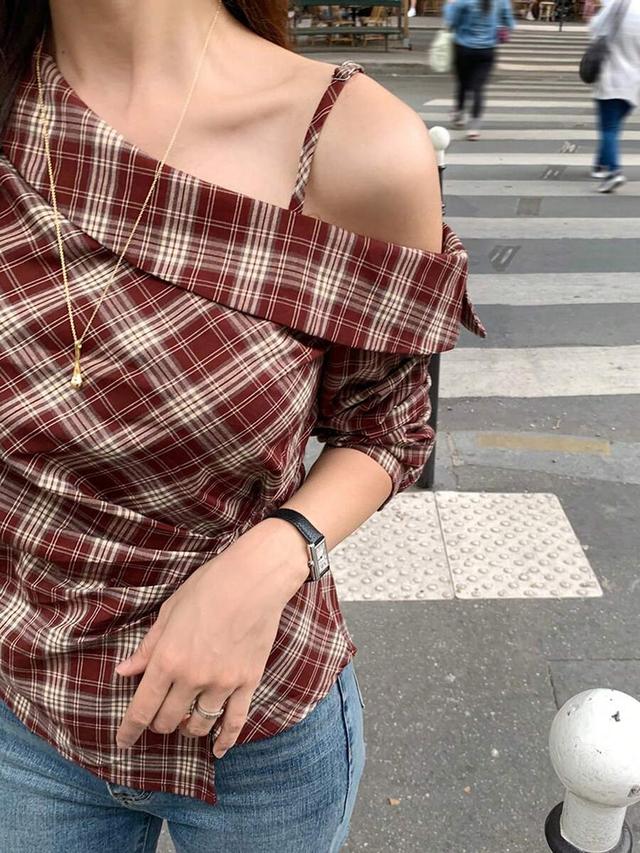 dazy asymmetric shoulder strap plaid blouse