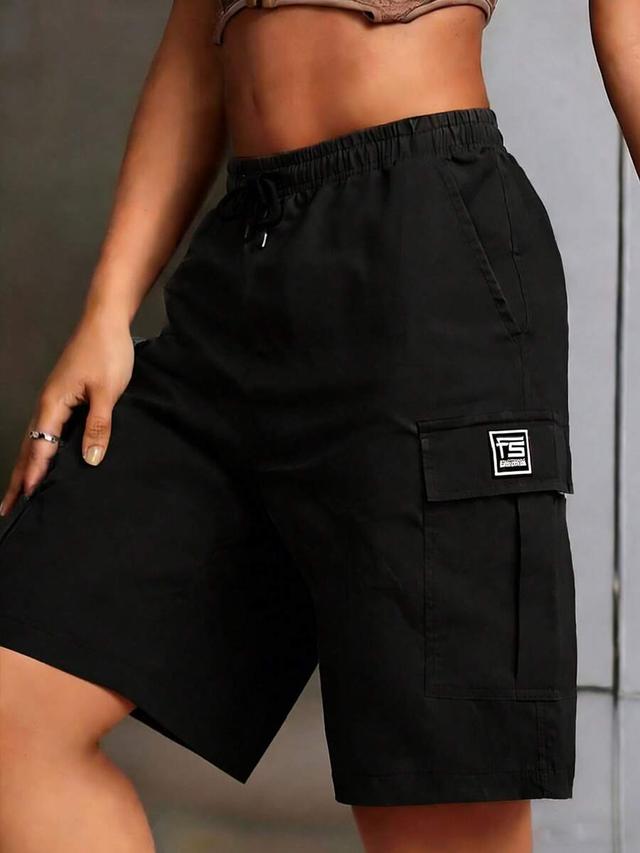 women's black multi-pocket practical cargo shorts