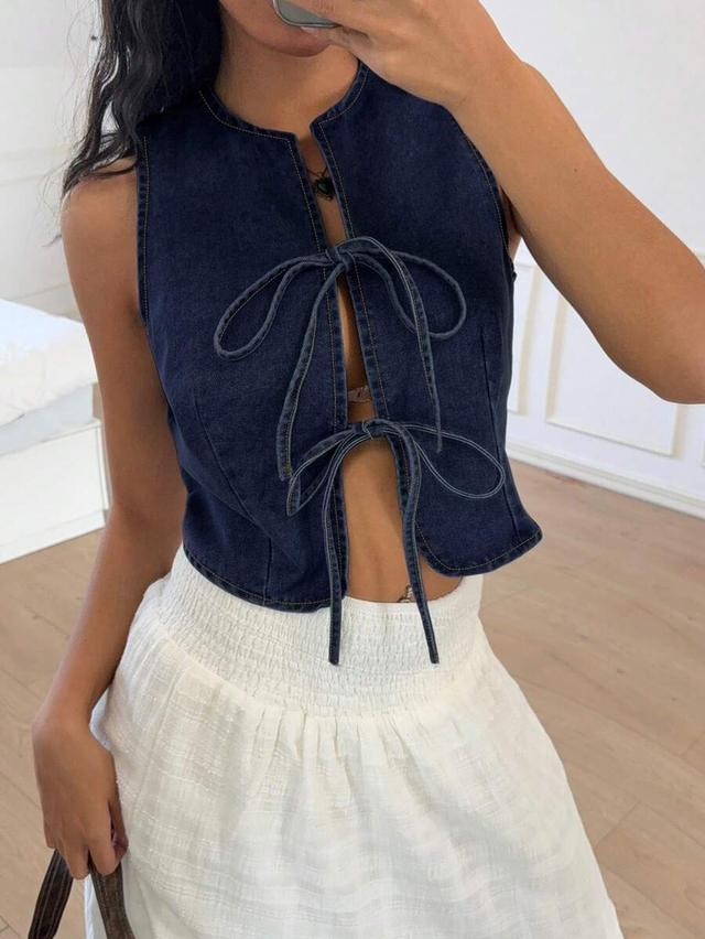 dark wash denim sleeveless tie-front crop top
