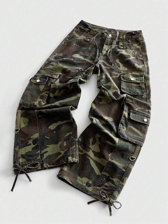 vintage distressed camouflage cargo jeans with flap pockets