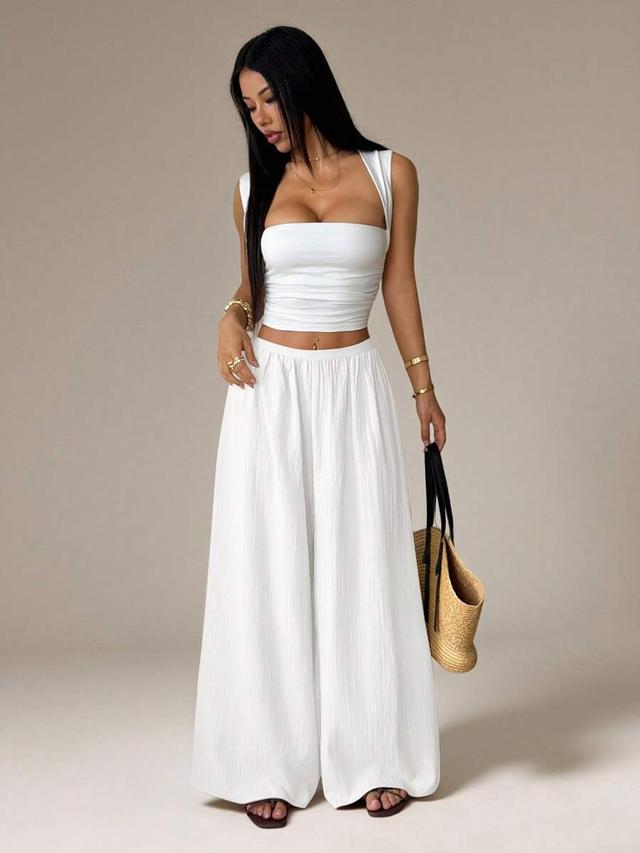 white textured casual wide leg trousers