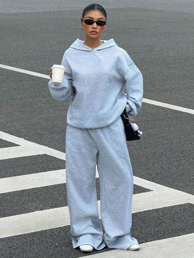 grey casual minimalist hoodie and sweatpants set