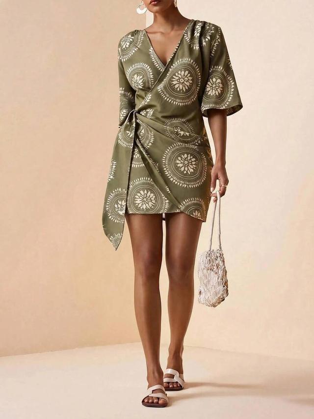 olive green printed short sleeve wrap dress