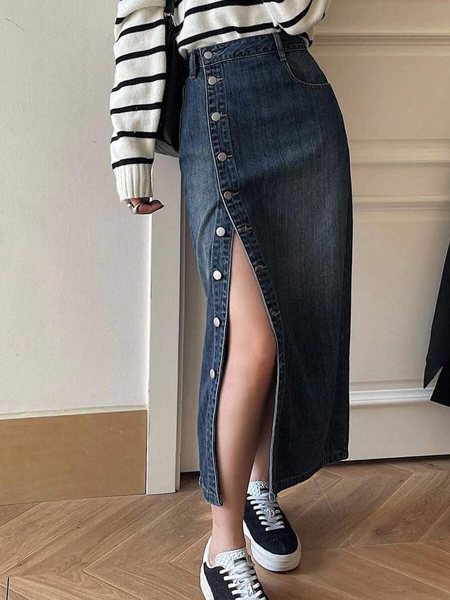 dark wash denim button-front midi skirt