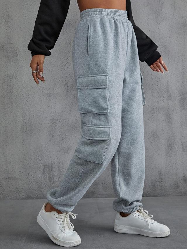 grey solid flap pocket cargo sweatpants