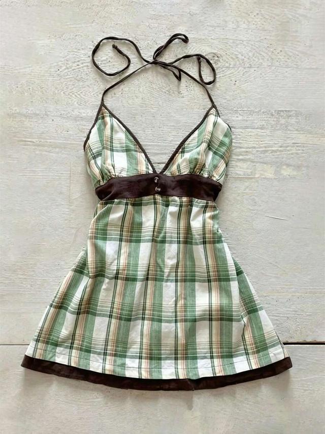 islasuriya vintage plaid v-neck cinched waist sexy crop top